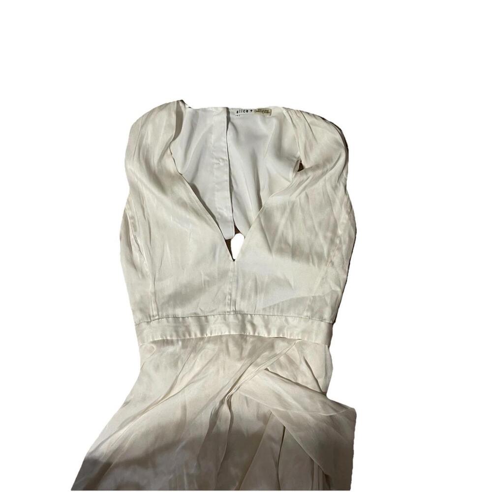Alice + Olivia Long Dress Satin Size 4 Cream Button Missing H85 - Picture 2 of 5